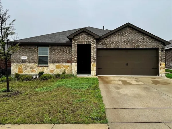 $1,995 | 4325 Pyramid Drive, Forney, TX 75126
