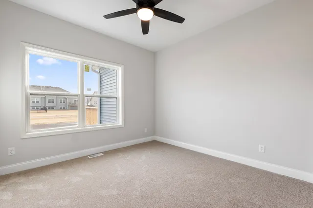 $352,500 | 2246 Maggie Lane, Sycamore, IL 60178