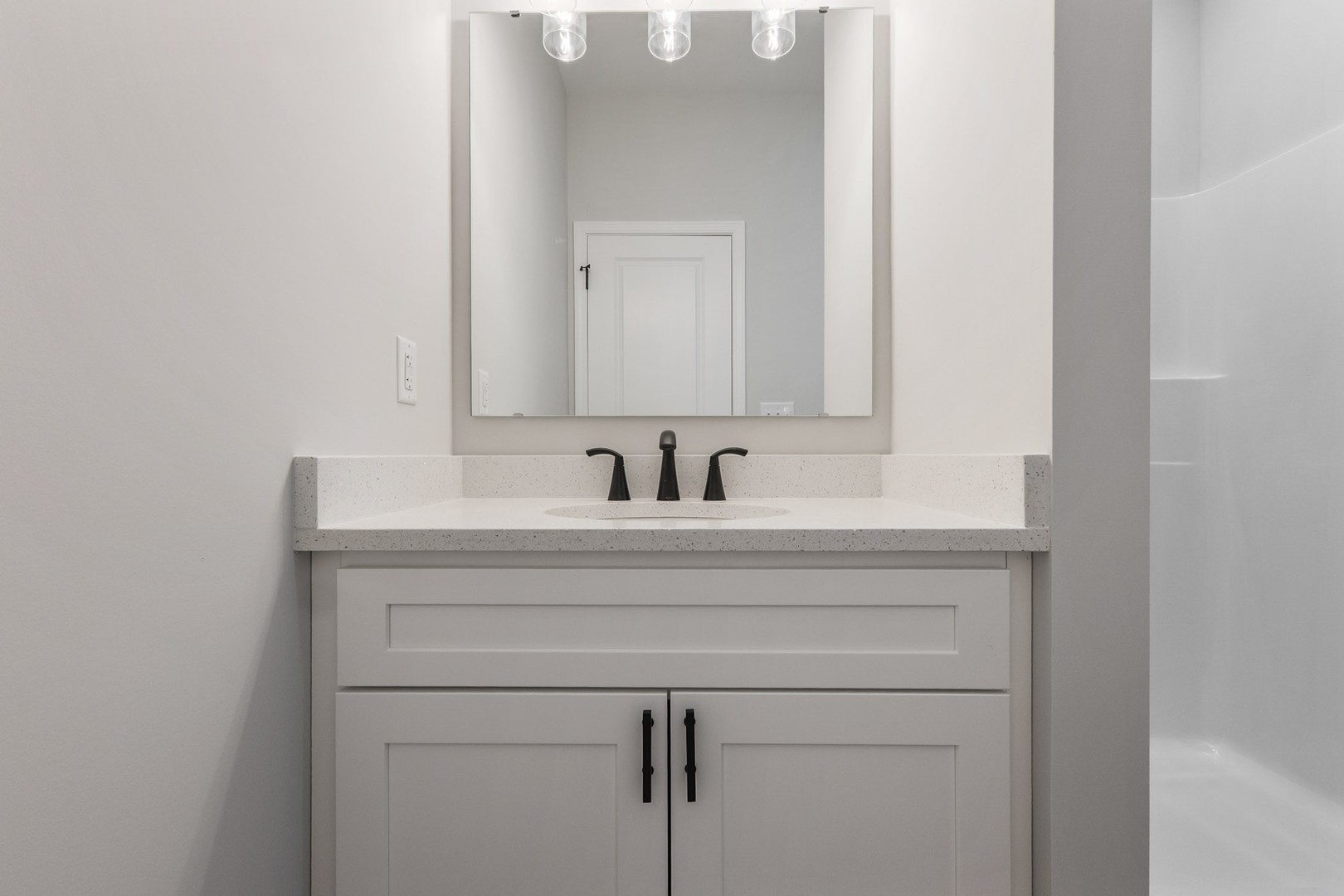 2246 Maggie Lane Sycamore, IL 60178 - Photo 9 of 19