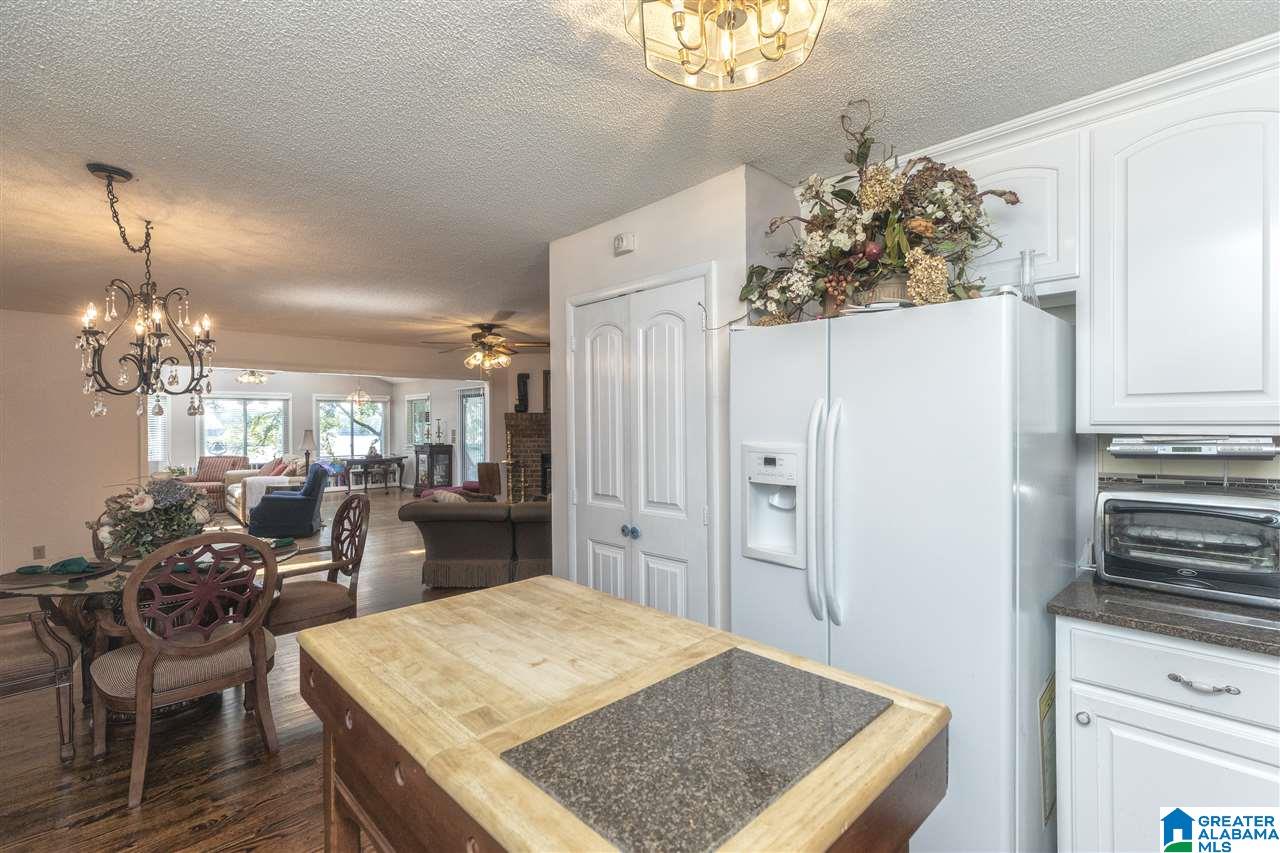 708 Cove Point Drive Riverside, AL 35135 - Photo 13 of 50