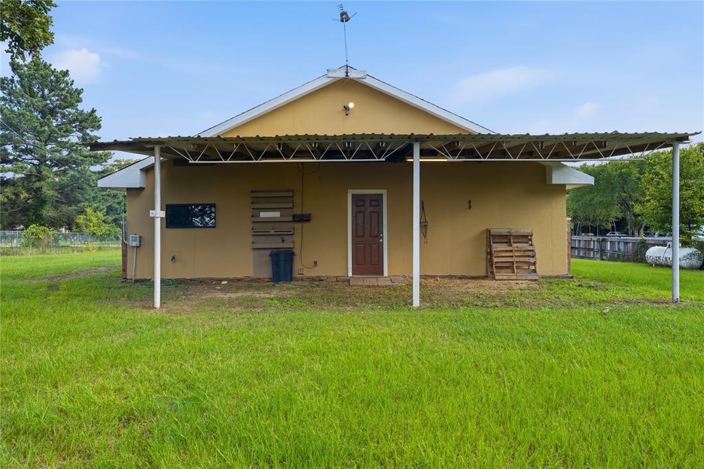 28008 West Oak Ridge Road Kemp, TX 75143 - Photo 15 of 17 Back