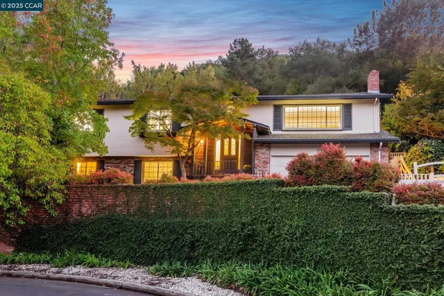 $1,895,000 | 3399 Goyak Drive, Lafayette, CA 94549