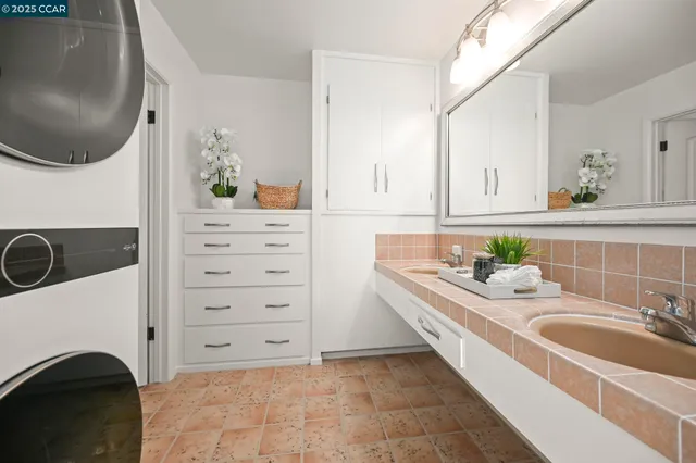 $1,895,000 | 3399 Goyak Drive, Lafayette, CA 94549