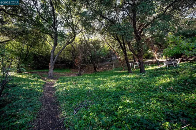 $1,895,000 | 3399 Goyak Drive, Lafayette, CA 94549