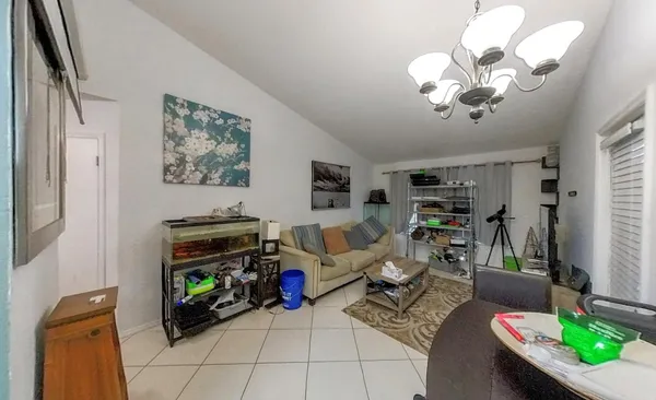 $1,995 | 2319 North Congress Avenue, Unit 28, Boynton Beach, FL 33426