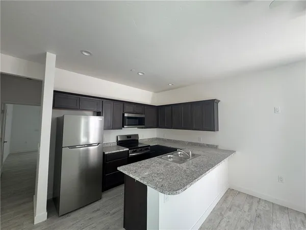 $1,250 | 2076 Swanson Avenue, Unit A101, Lake Havasu City, AZ 86403