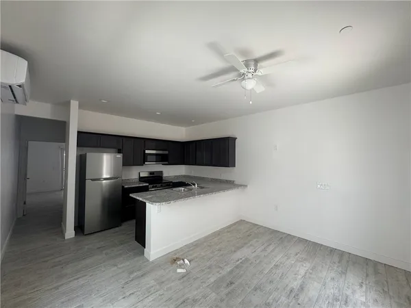 $1,250 | 2076 Swanson Avenue, Unit A101, Lake Havasu City, AZ 86403