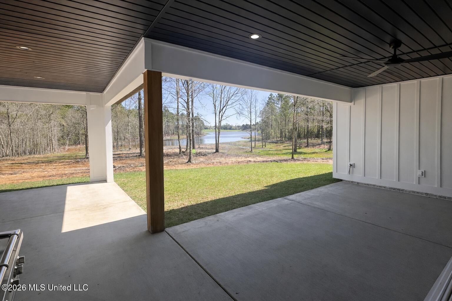 21080 Disalvo Lane Kiln, MS 39556 - Photo 8 of 25 ChatGPT Image Mar 17, 2026, 11_30_20 AM