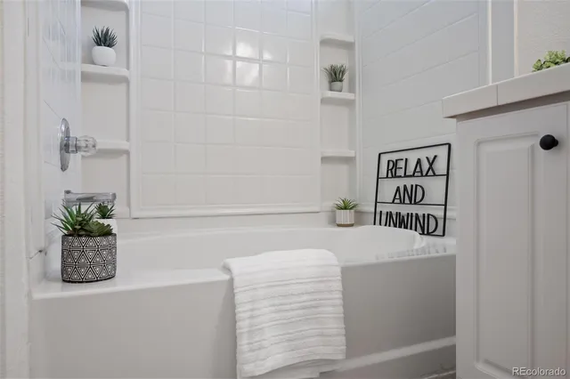 $565,000 | 7414 South Mobile Street, Aurora, CO 80016