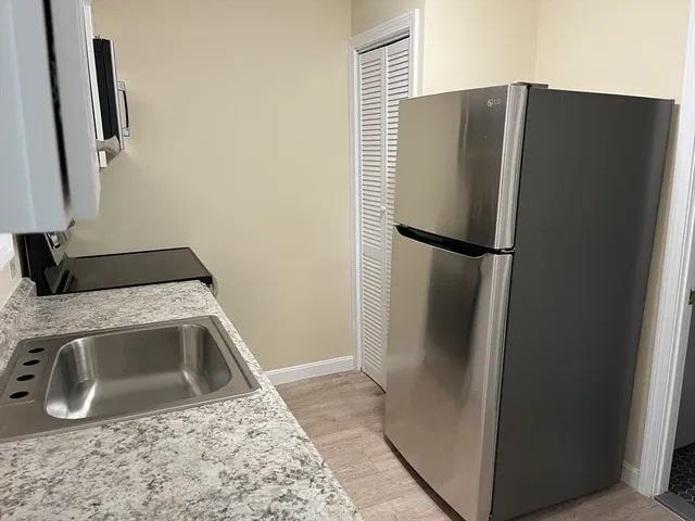 $1,800 | 5 State Street, Unit 4F, Worcester, MA 01609