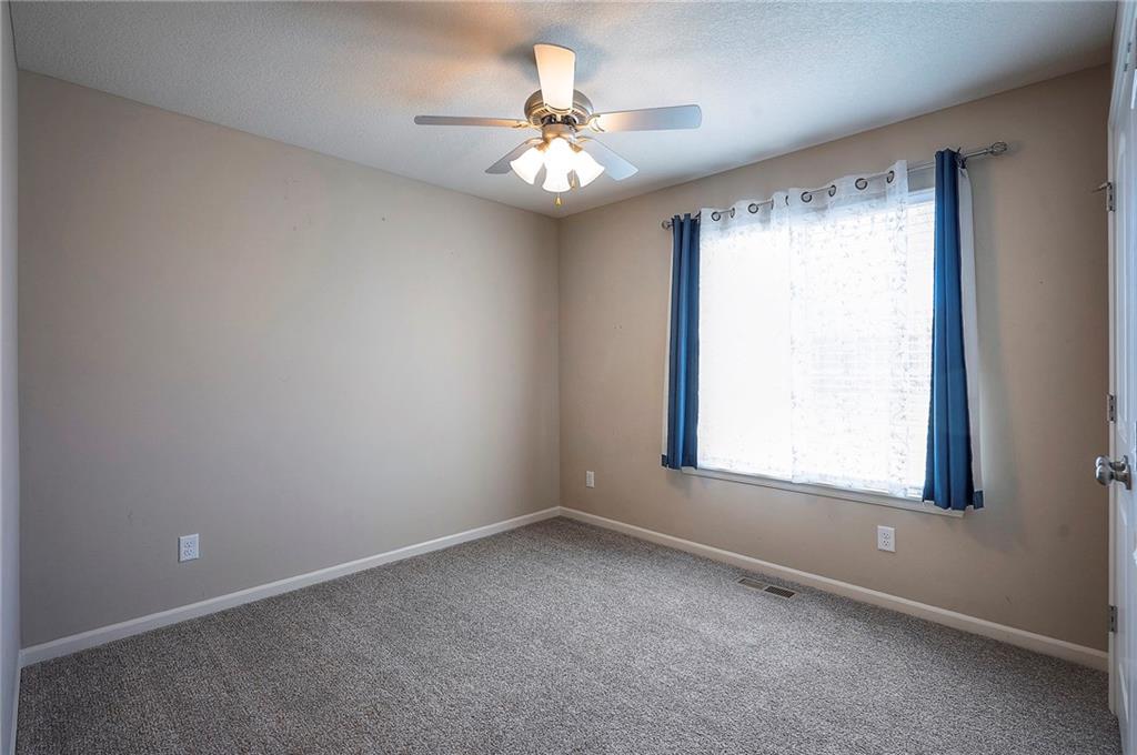 1817 Prairie Grass Drive Raymore, MO 64083 - Photo 35 of 57
