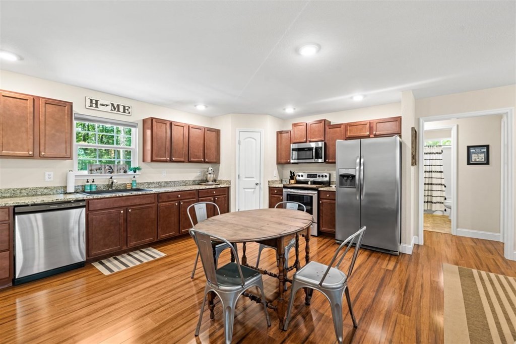 144 Fairview Road Athens, TN 37303 - Photo 5 of 21 Gallery Image 5