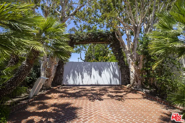 $18,700 | 29151 Cliffside Drive, Malibu, CA 90265