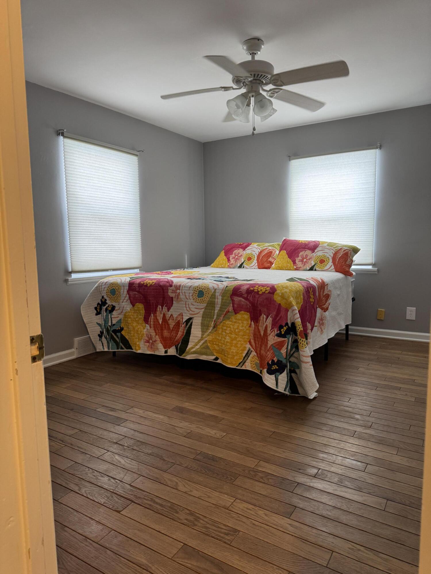 920 Clinton Avenue St. Clair, MI 48079 - Photo 14 of 46 IMG_4547