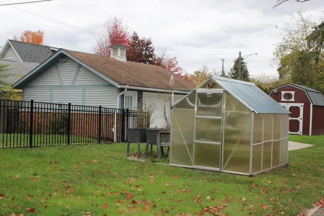 $314,000 | 920 Clinton Avenue, St. Clair, MI 48079