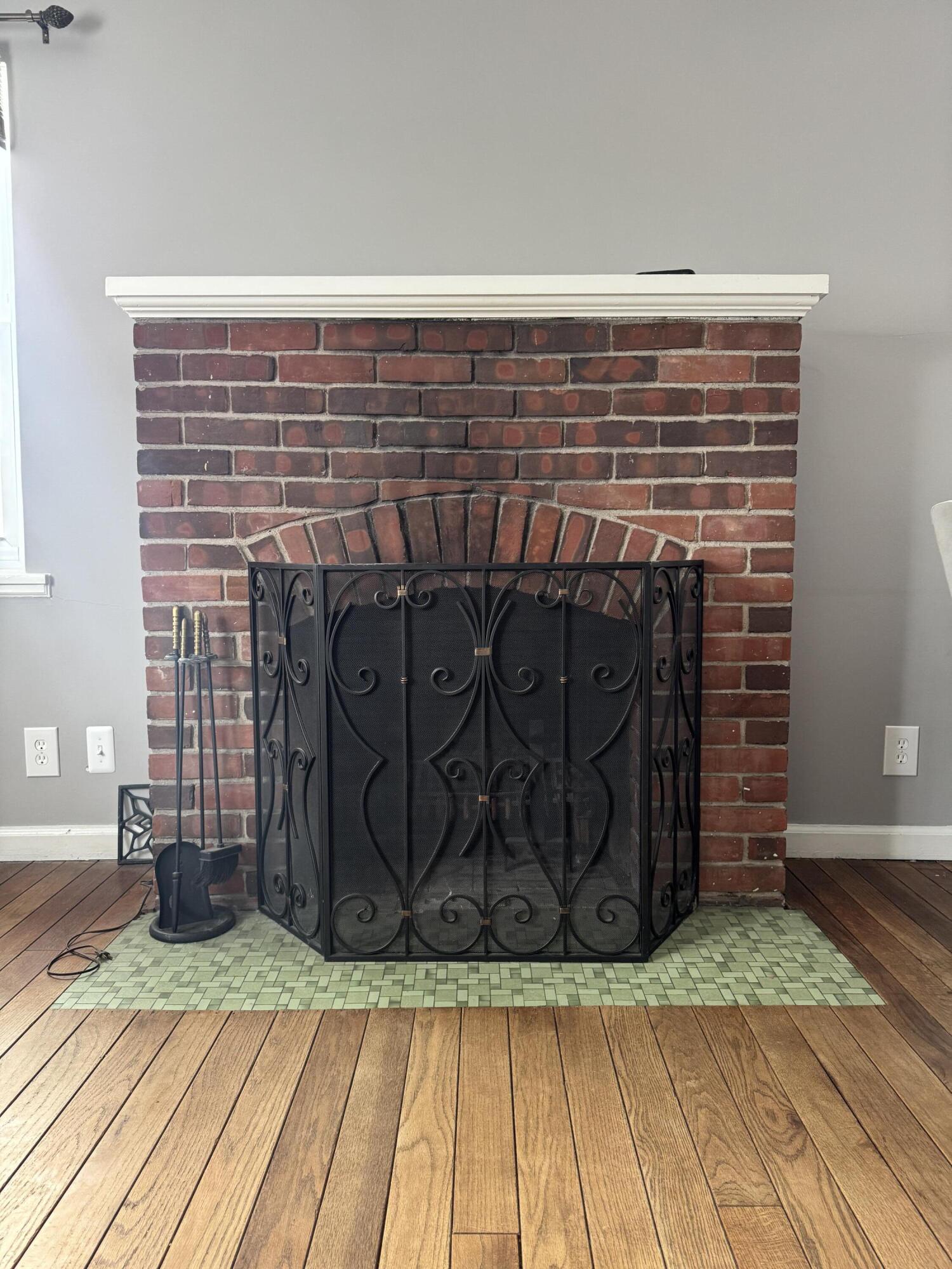 920 Clinton Avenue St. Clair, MI 48079 - Photo 7 of 46 IMG_4533