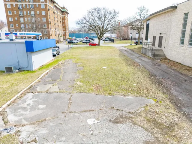 $99,000 | 2318 Fairfield Avenue, Fort Wayne, IN 46807