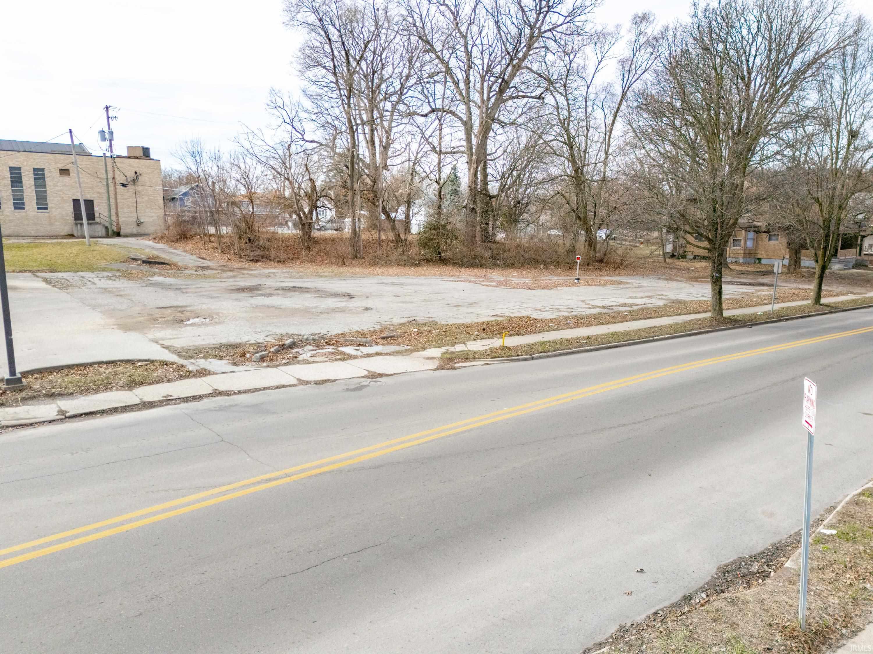 2318 Fairfield Avenue Fort Wayne, IN 46807 - Photo 8 of 8