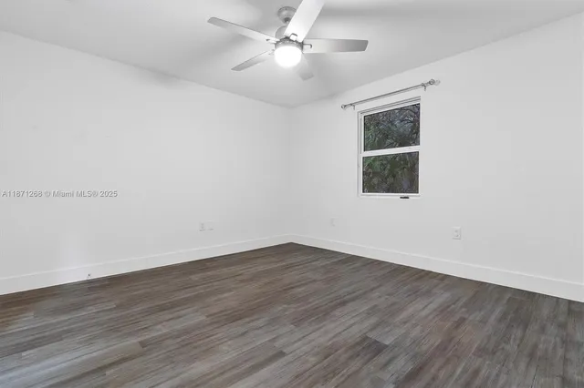 a view of a storage & utility room with washer and dryer