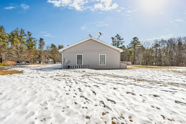 $499,000 | 16 Hickory Drive, Wiscasset, ME 04578