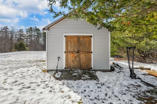 $499,000 | 16 Hickory Drive, Wiscasset, ME 04578