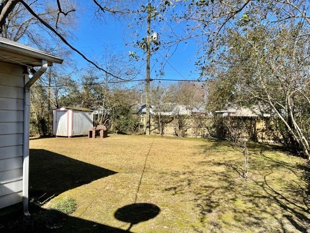 4468 Garnett Road Memphis, TN 38117 - Photo 13 of 14 a view of a backyard of the house