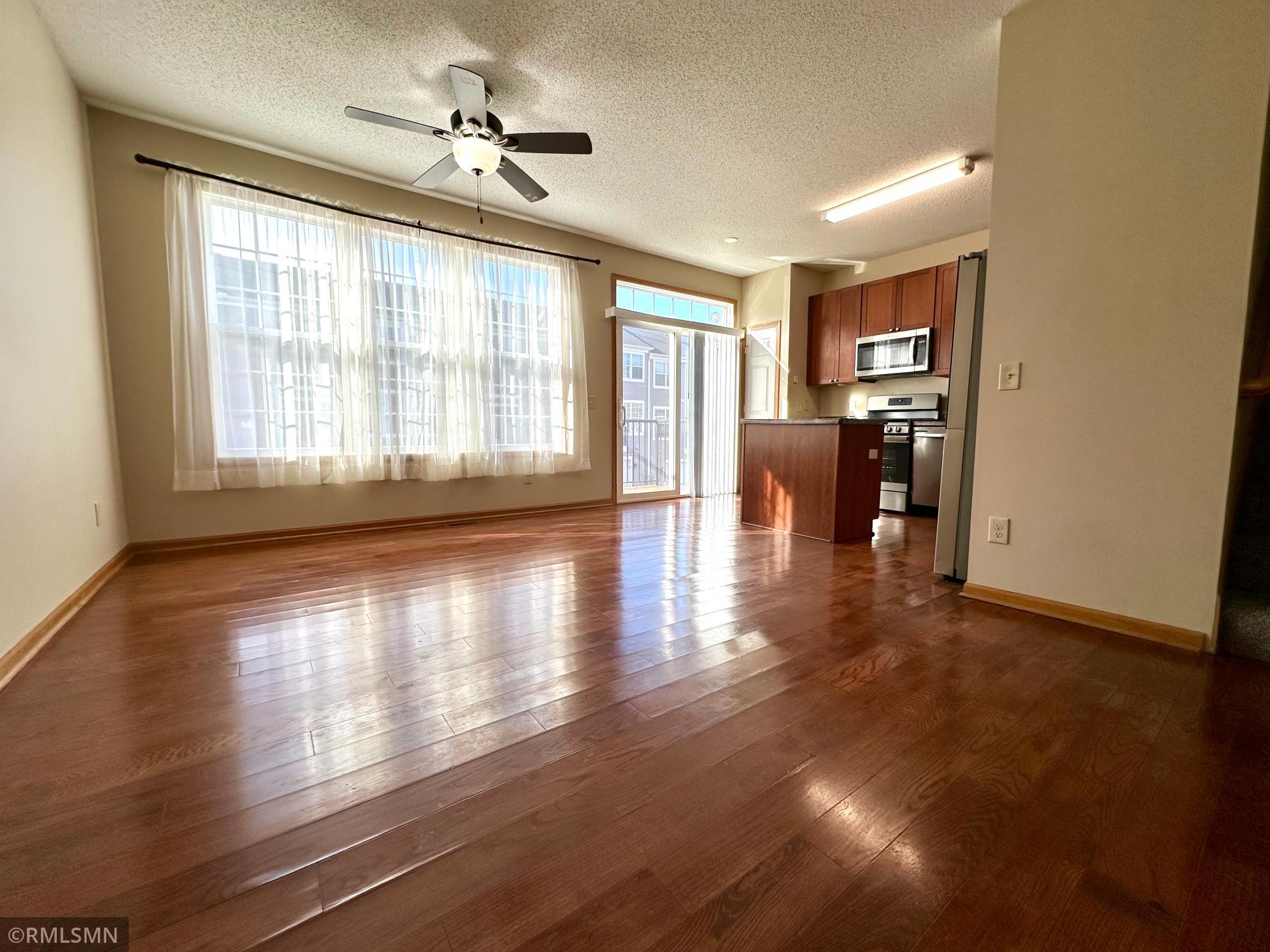 1760 Riverside Drive Shakopee, MN 55379 - Photo 12 of 24