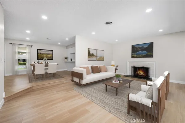 $1,099,000 | 9826 St George Circle, Cypress, CA 90630