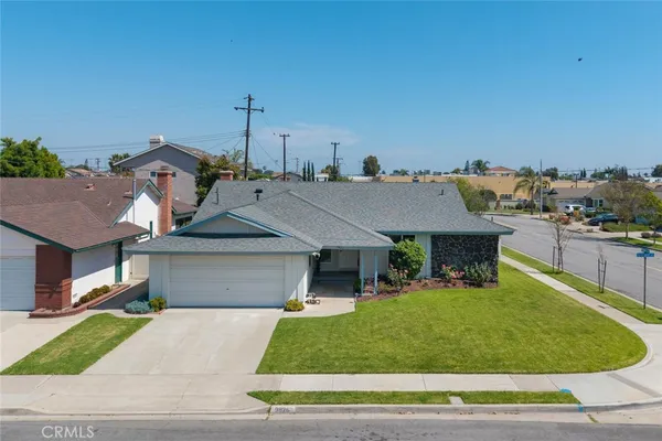 $1,099,000 | 9826 St George Circle, Cypress, CA 90630