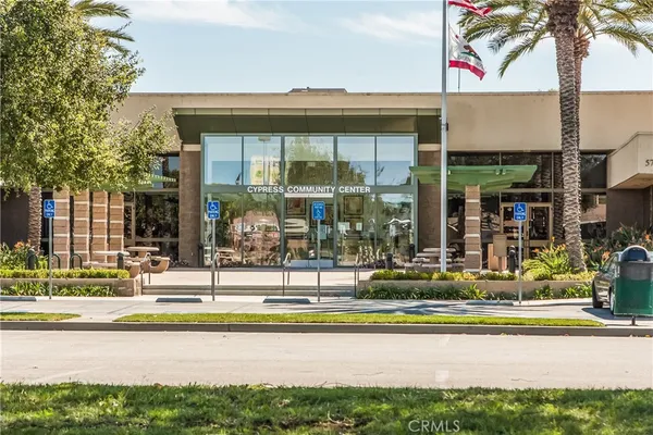 $1,099,000 | 9826 St George Circle, Cypress, CA 90630