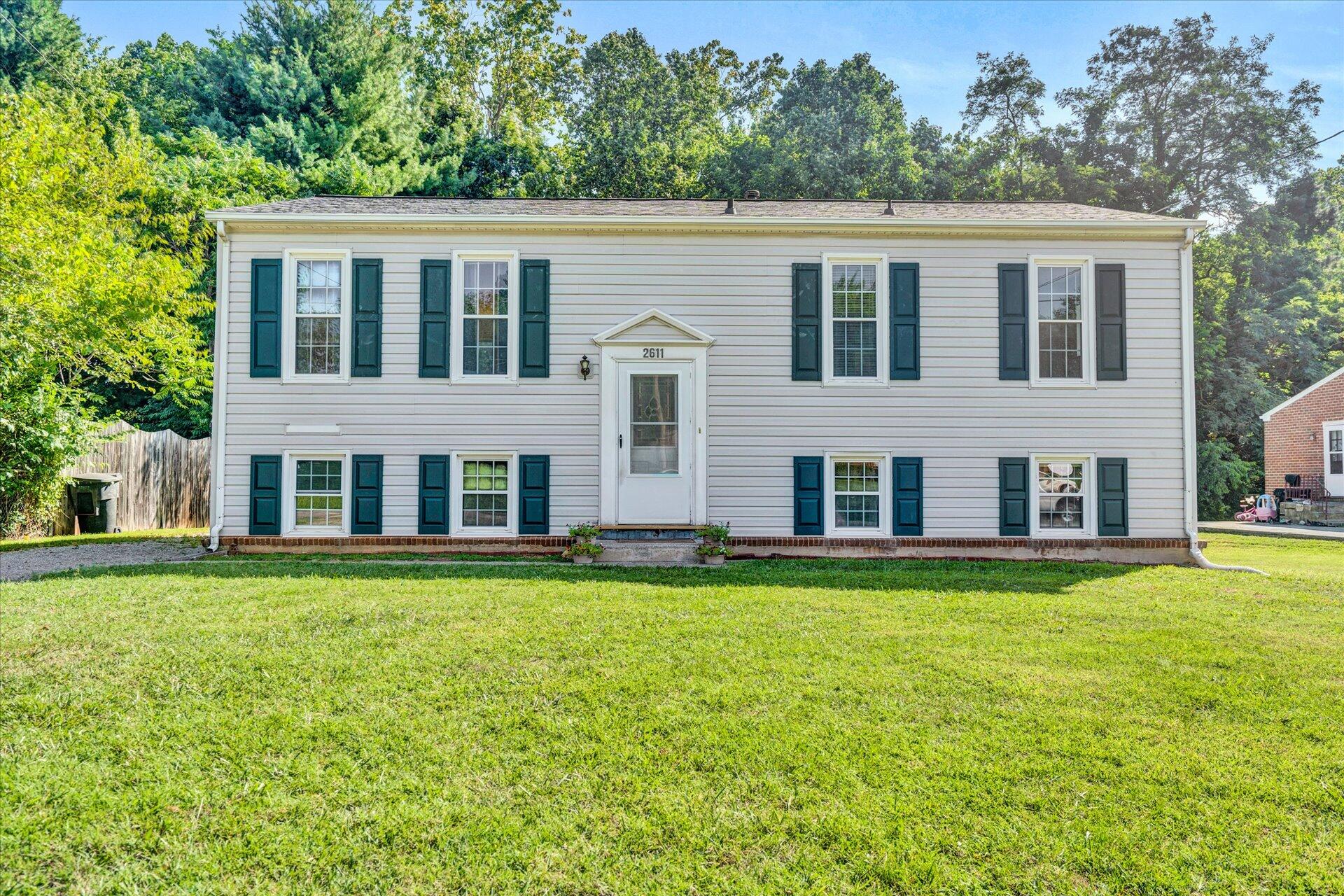 2611 Beaver Brook Road Salem, VA 24153 - Photo 1 of 25 2611 Beaver Brook Rd