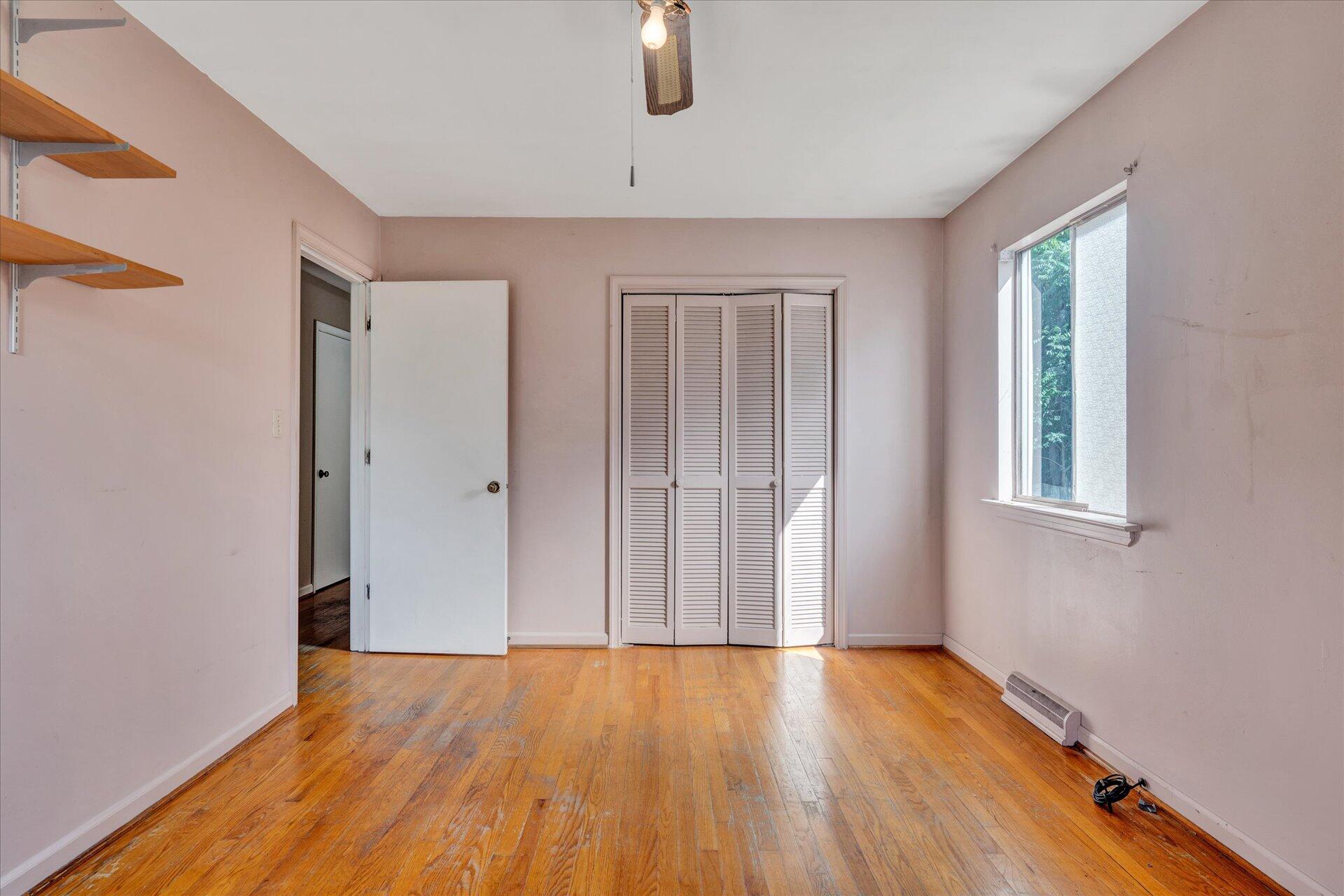 2611 Beaver Brook Road Salem, VA 24153 - Photo 12 of 25 10-DSC5807