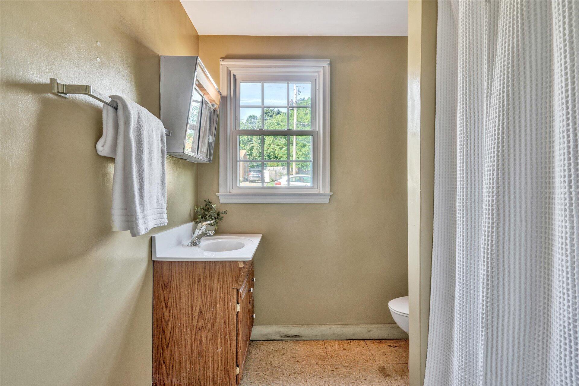 2611 Beaver Brook Road Salem, VA 24153 - Photo 18 of 25 16-DSC5828