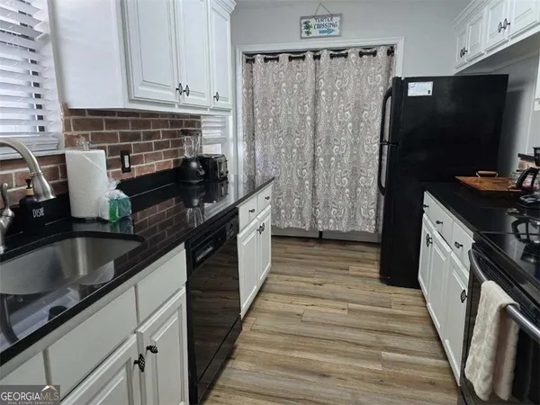 $325,000 | 1000 Sea Island Road, St. Simons Island, GA 31522