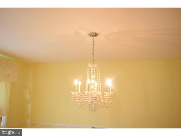 301 Highland Road Cheltenham, PA 19012 - Photo 8 of 25 Dining Room