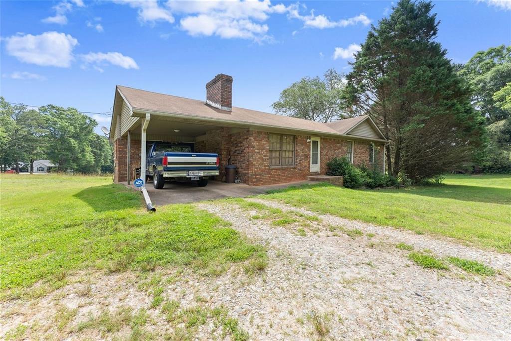 5590 Howard Road Cumming, GA 30040 - Photo 6 of 32