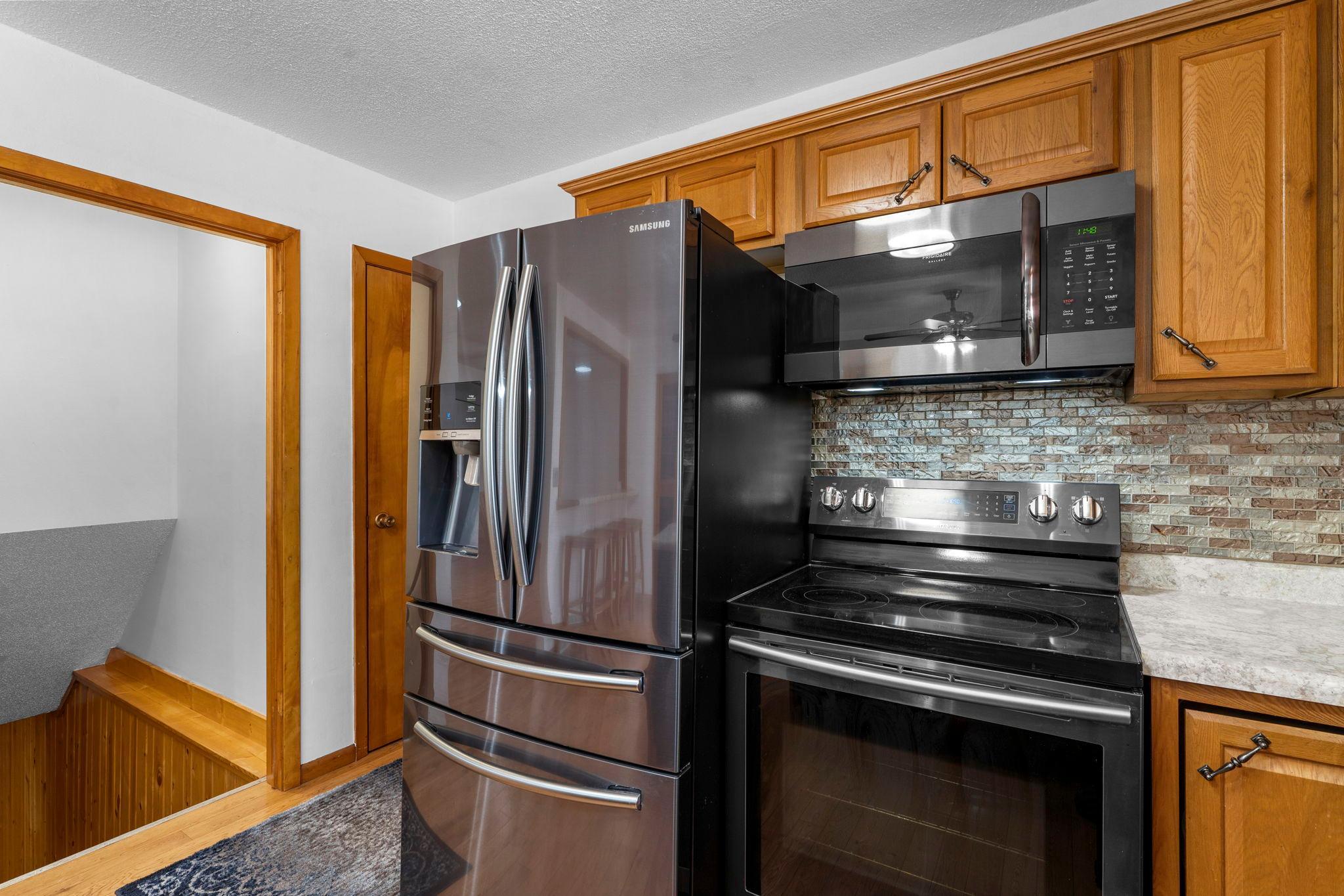 960 Sylvan Street Cumberland, WI 54829 - Photo 11 of 48