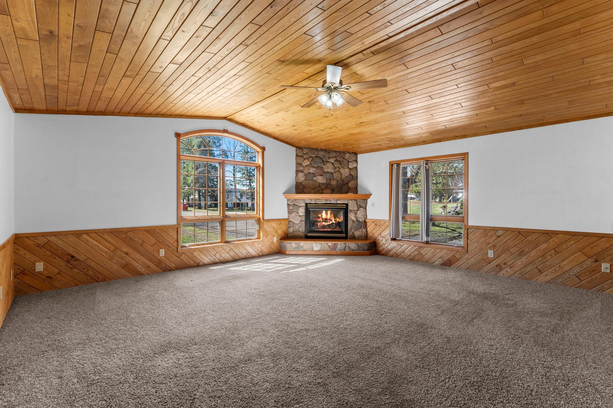 960 Sylvan Street Cumberland, WI 54829 - Photo 20 of 48