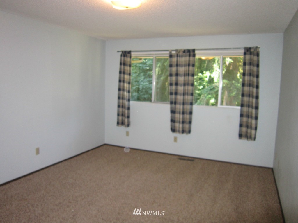7413 Fairview Road Southwest, Unit 25 Olympia, WA 98512 - Photo 7 of 10 Gallery Image 7