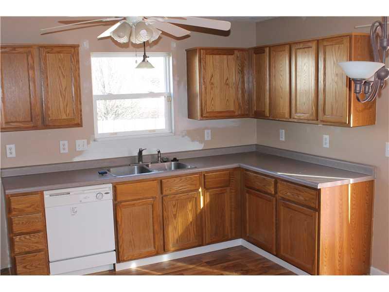 6545 Furnas Road Indianapolis, IN 46221 - Photo 6 of 13