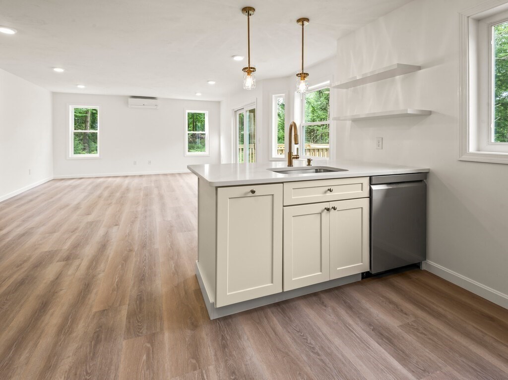 53 Coughlin Road Oxford, MA 01537 - Photo 18 of 37 Gallery Image 18