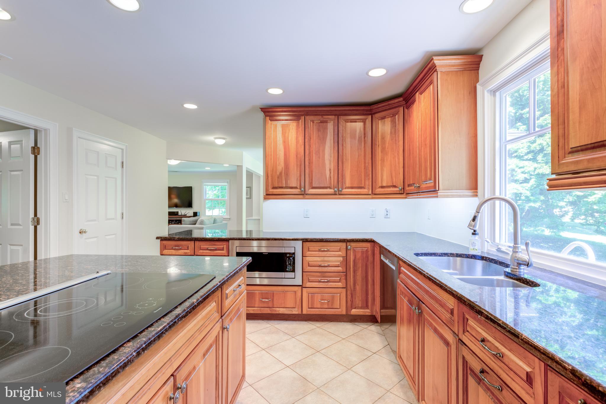 420 Accomac Road Wyncote, PA 19095 - Photo 17 of 82