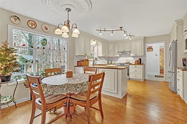 $474,900 | 106 Hillandale Road, Pendleton, SC 29670