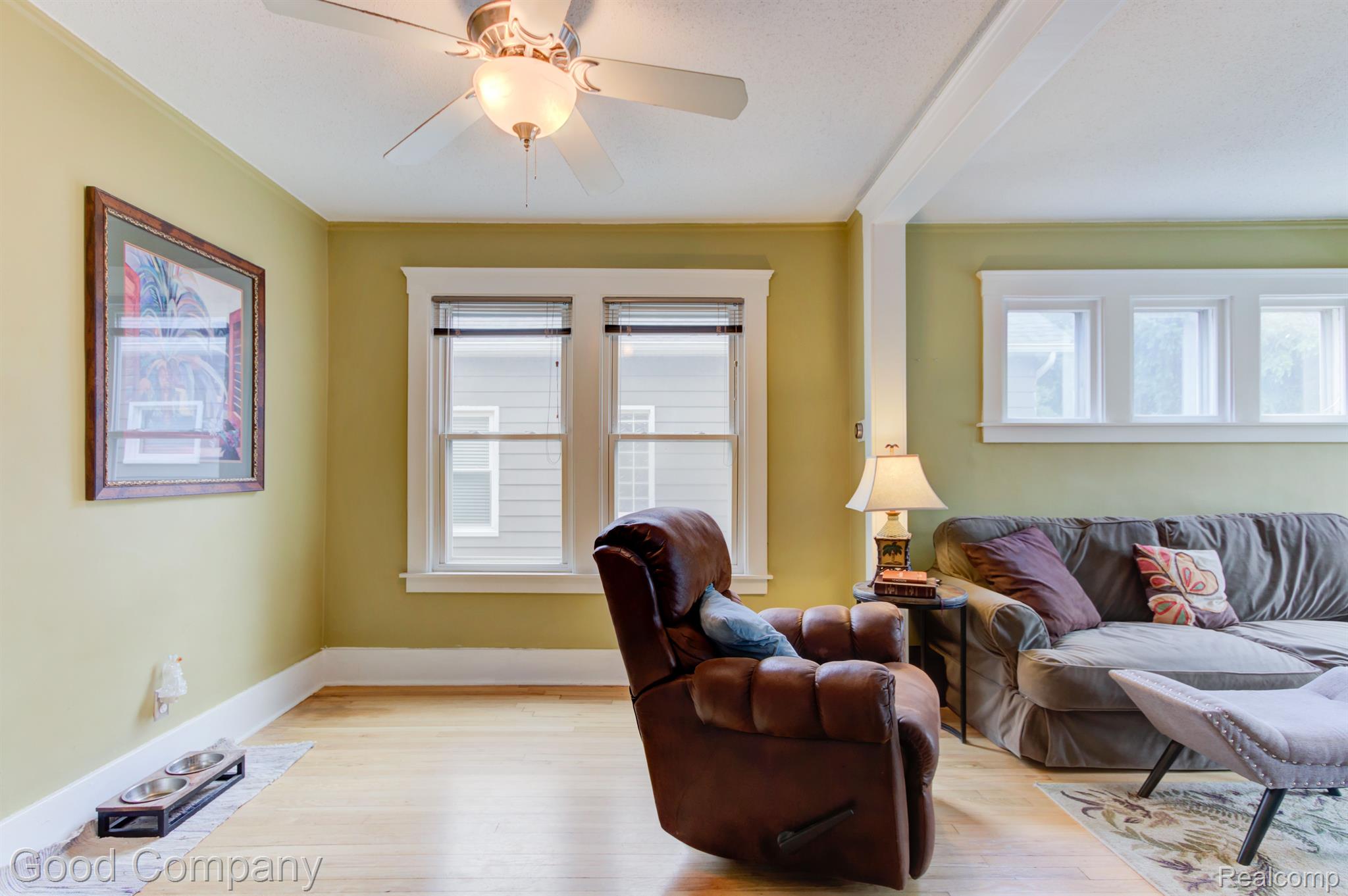 2164 Earlmont Road Berkley, MI 48072 - Photo 6 of 47 Gallery Image 6