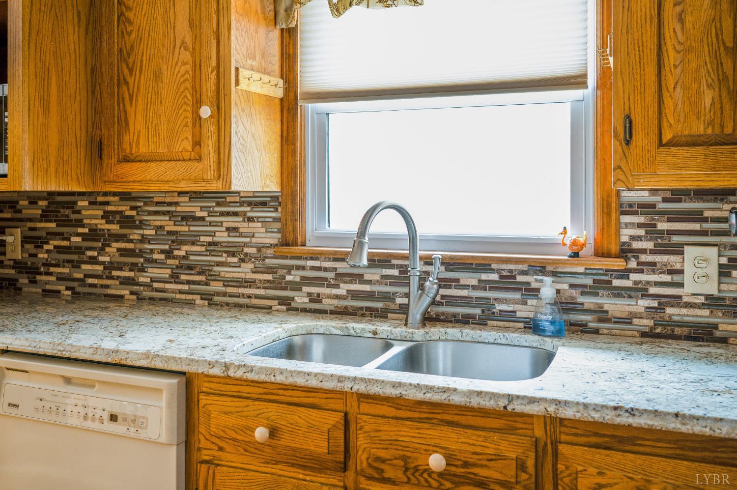 129 Quail Ridge Drive Altavista, VA 24517 - Photo 15 of 76