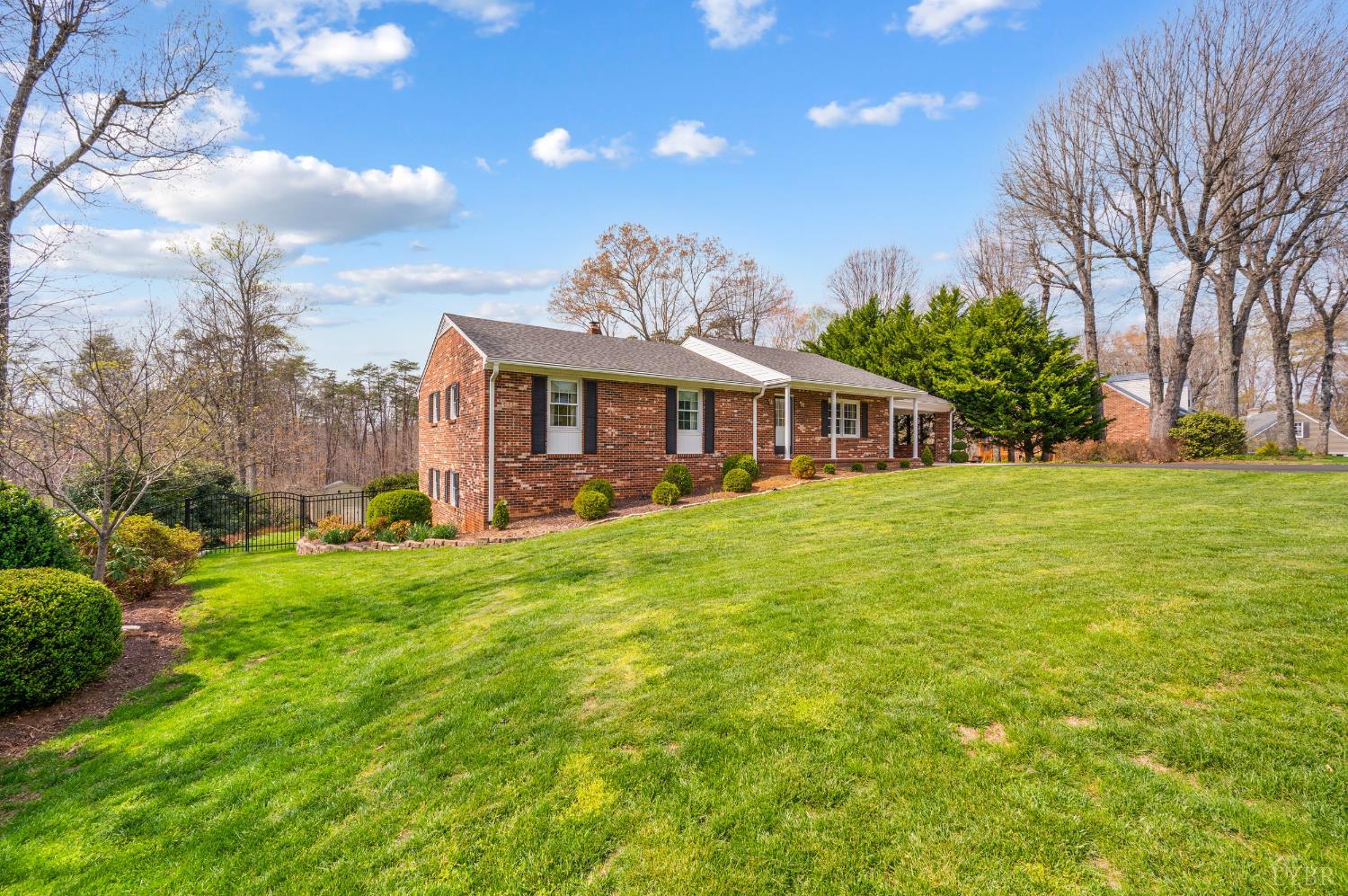 129 Quail Ridge Drive Altavista, VA 24517 - Photo 3 of 76 a view of a house with a big yard