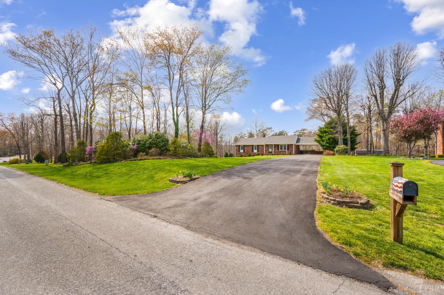 129 Quail Ridge Drive Altavista, VA 24517 - Photo 66 of 76 a view of a park with large trees