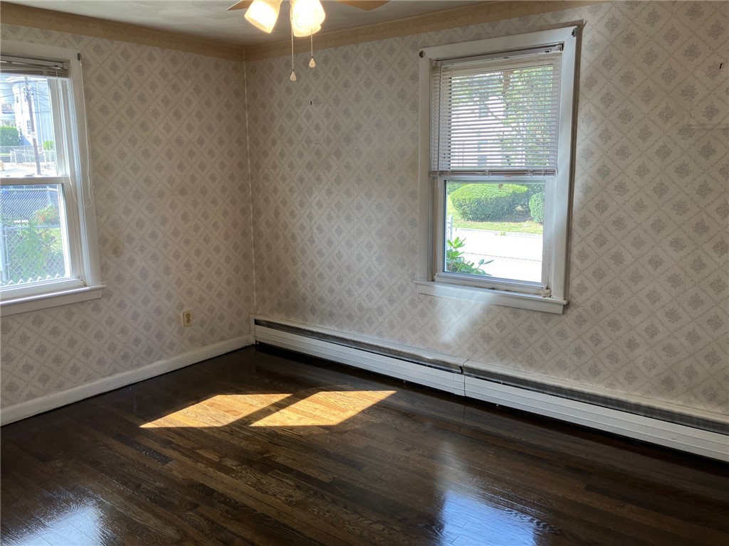 56 Arthur Street Pawtucket, RI 02860 - Photo 12 of 21