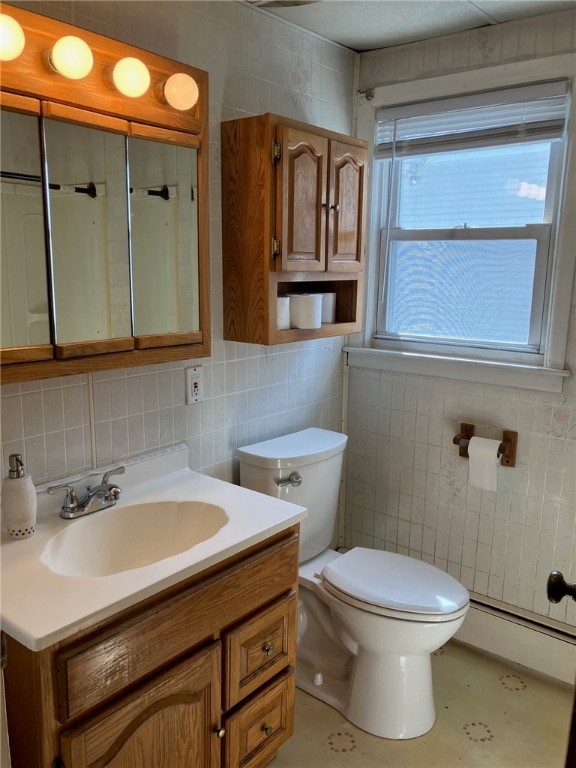 56 Arthur Street Pawtucket, RI 02860 - Photo 10 of 21