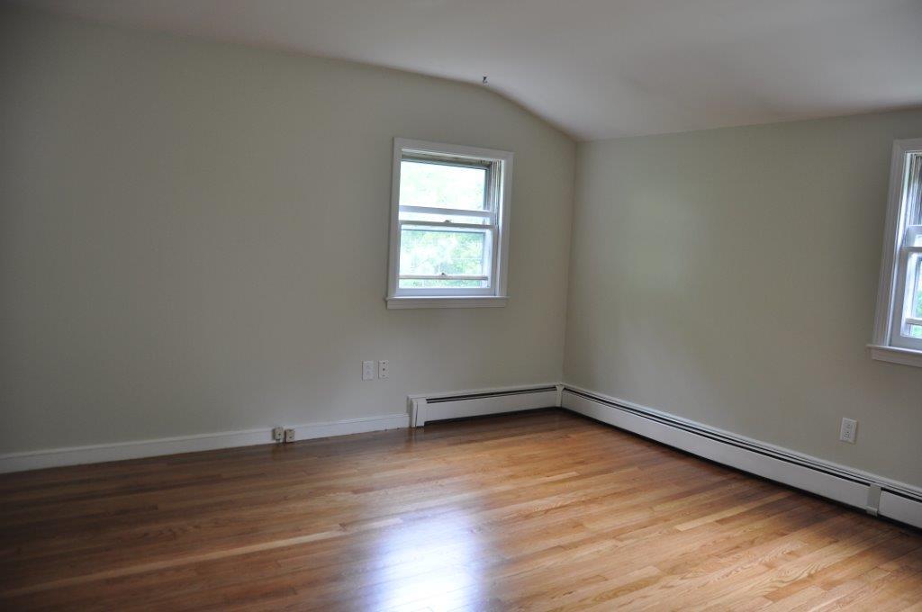 25 Carriage Road Cumberland Foreside, ME 04110 - Photo 14 of 29 Master Bedroom
